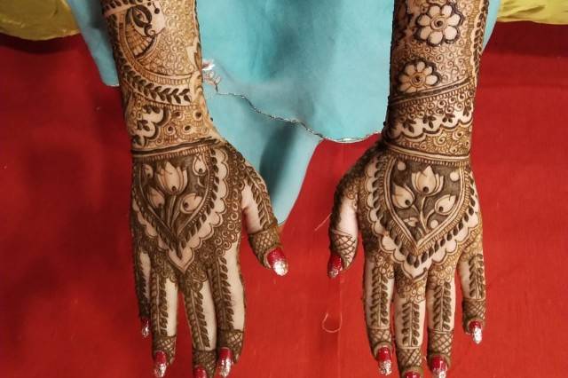 Designer mehendi