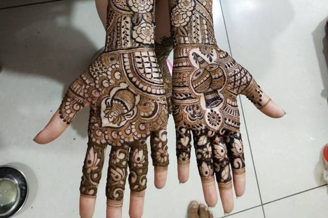 Designer mehendi