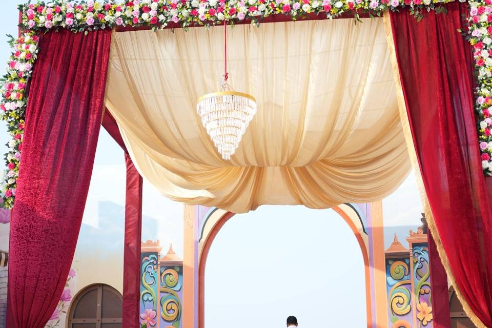 ENTRANCE
