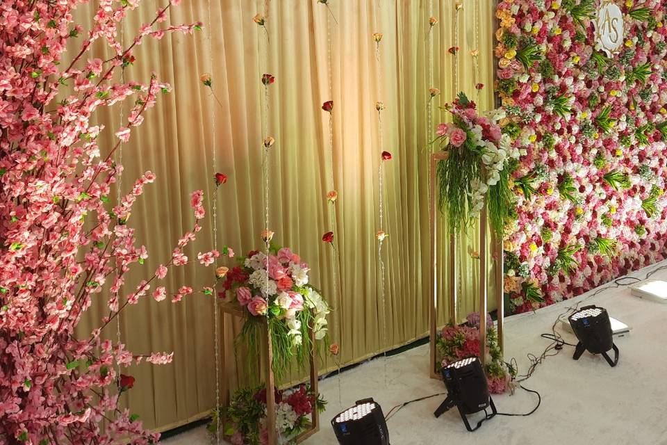 Entrance decor