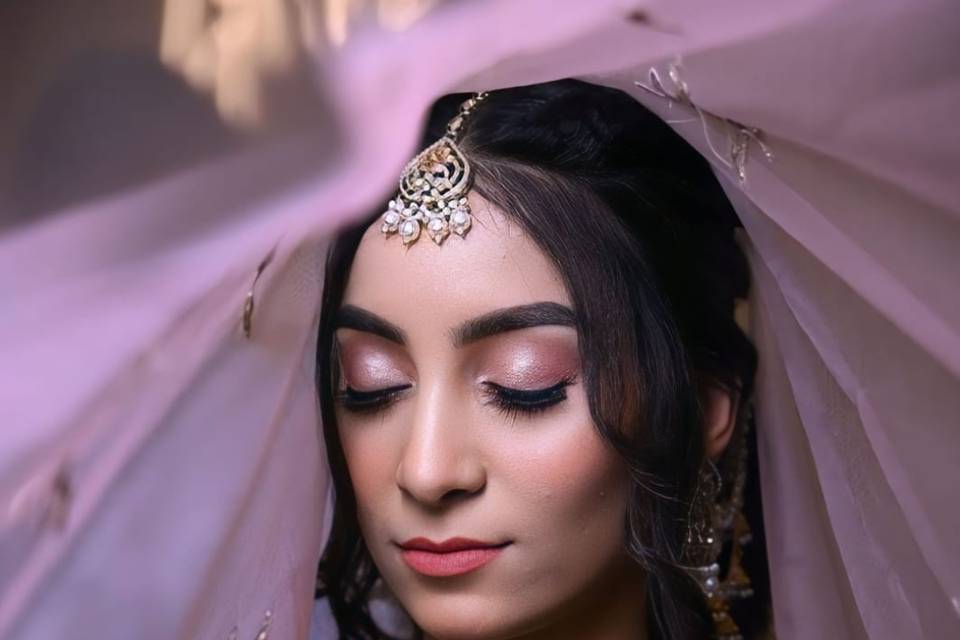 Engagement makeup