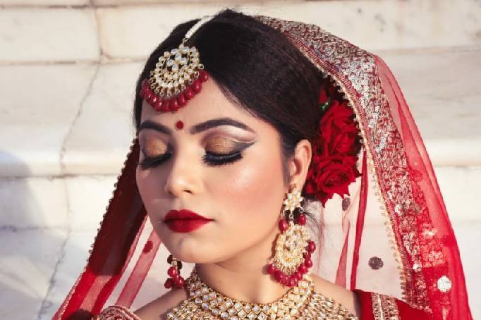 Bridal makeup