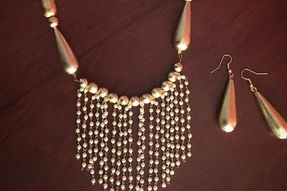 Gold Jewellery Set