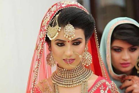 Bridal jewellery