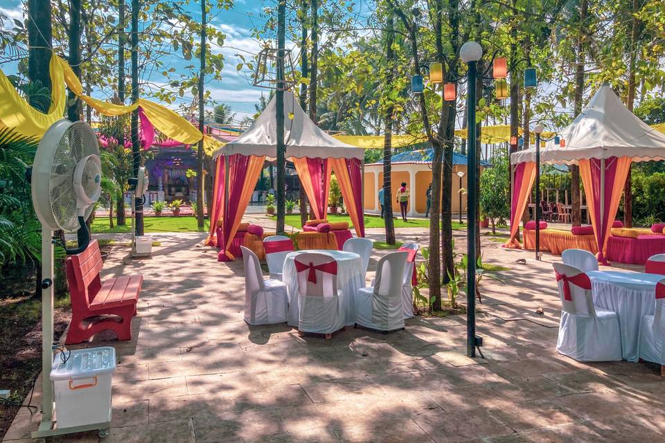 Tent tables