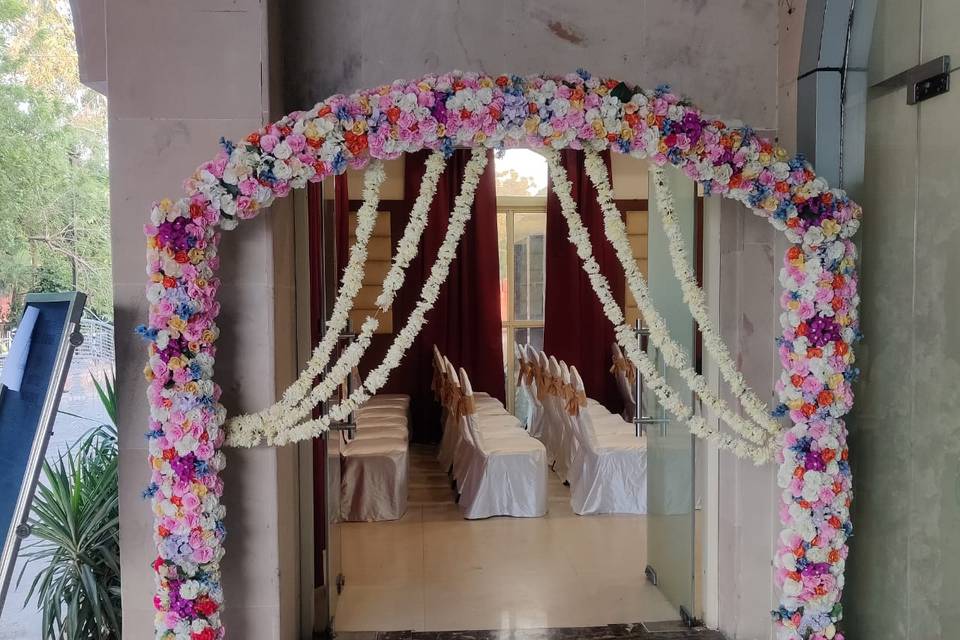 Entry decor