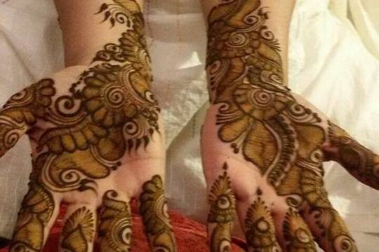 Almaz Mehendi