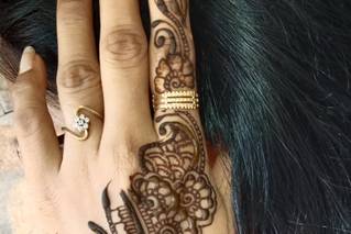 Bhavini Mehndi Art