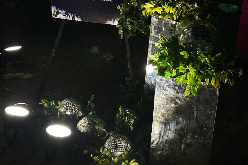 Entrance decor
