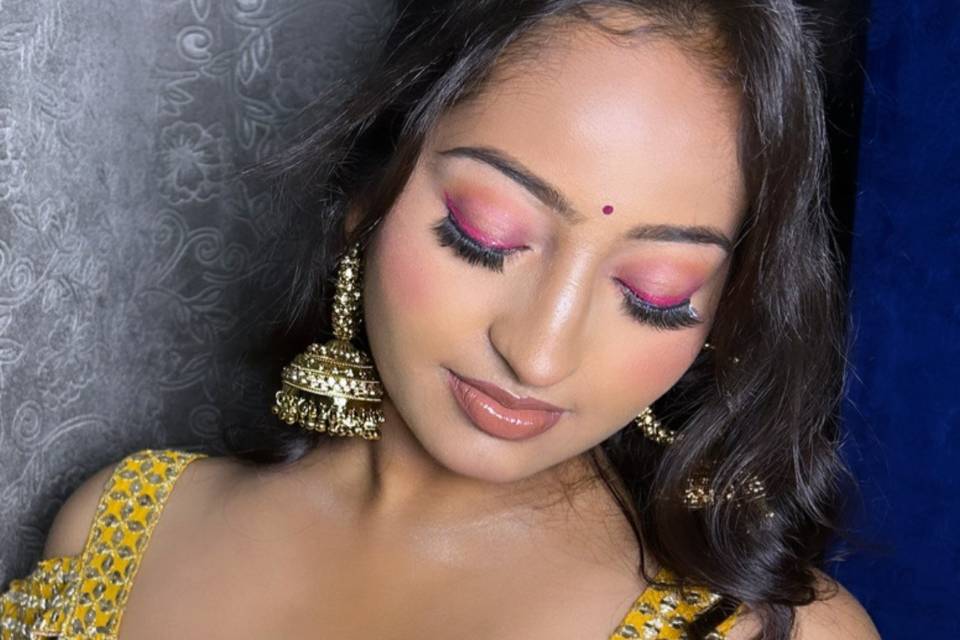 Haldi makeup