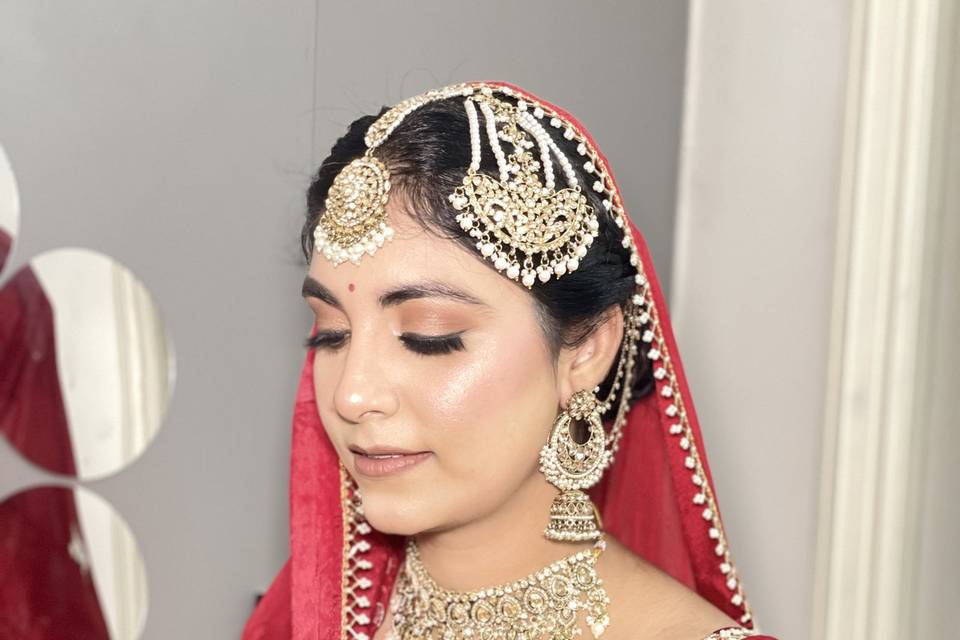 Bridal makeup