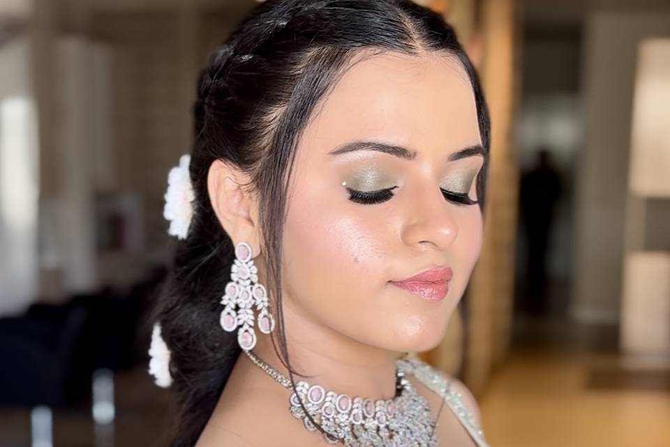 Party makeup