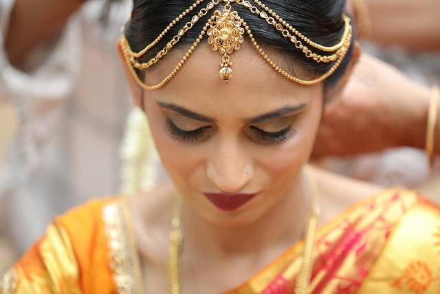 Sneha Raikal Makeup Artist and Hairstyles