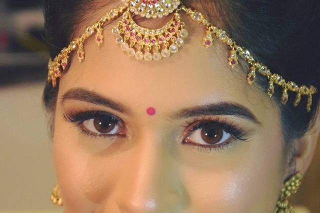 Bridal makeup