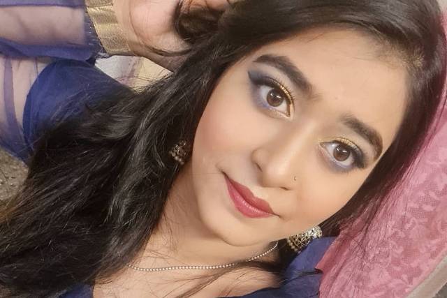 Party makeup