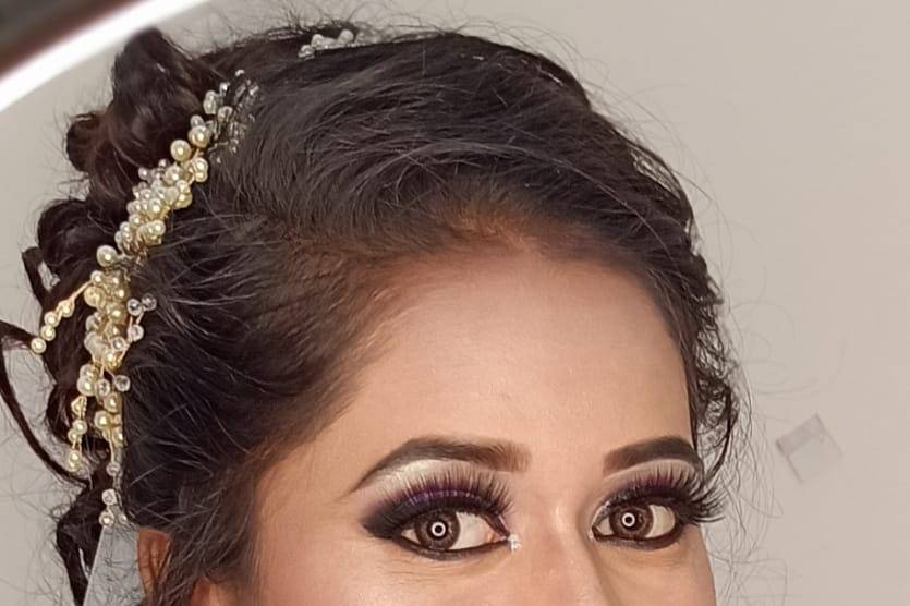 Western Bridal makeup