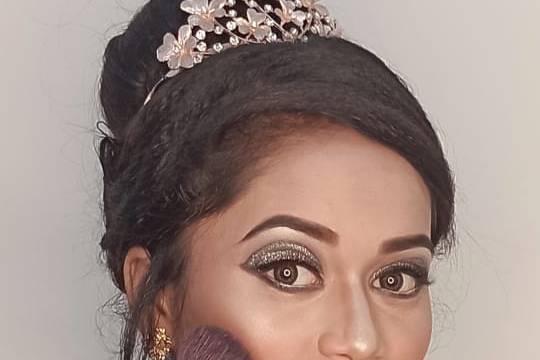 Western Bridal makeup