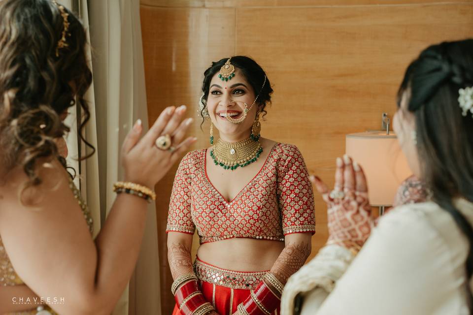 Bride with sisters