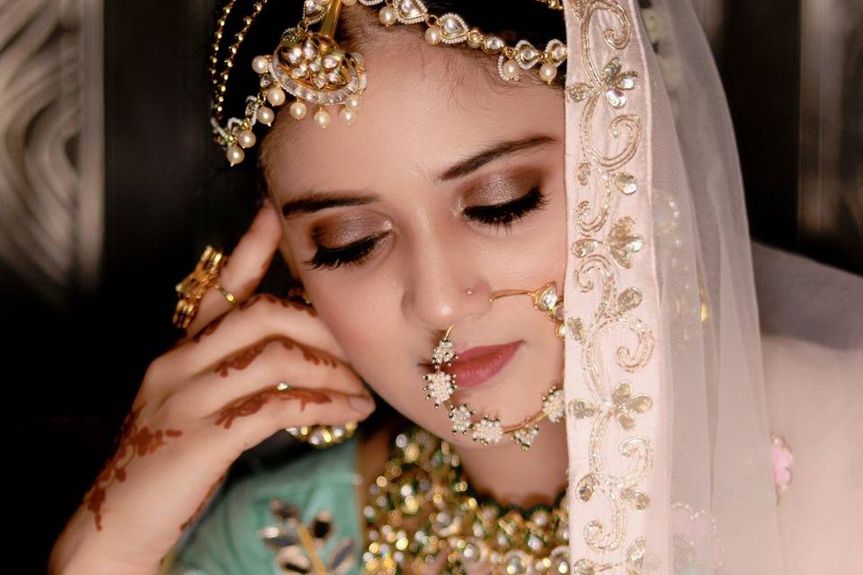 DAY BRIDAL MAKE UP