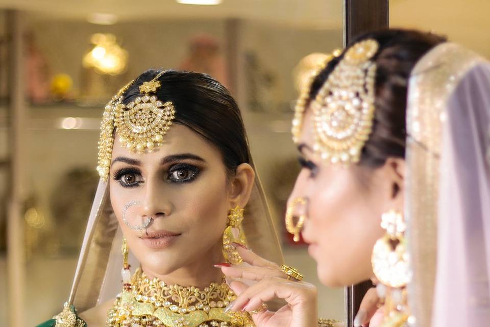 SUBTLE BRIDAL MAKE UP