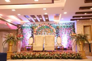 Aurelia Heaven Banquets & Hotel