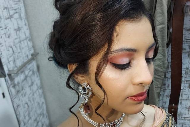 Party makeup