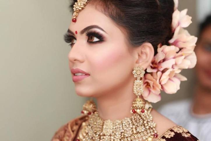 Bridal makeup