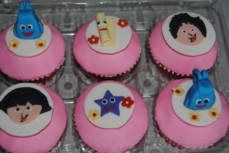 Dora cupcakes