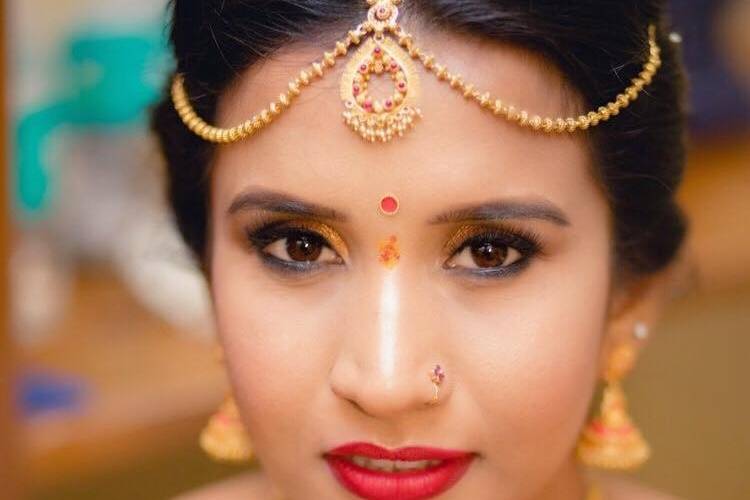 Bridal makeup