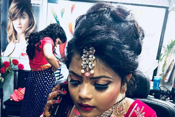 Bridal makeup