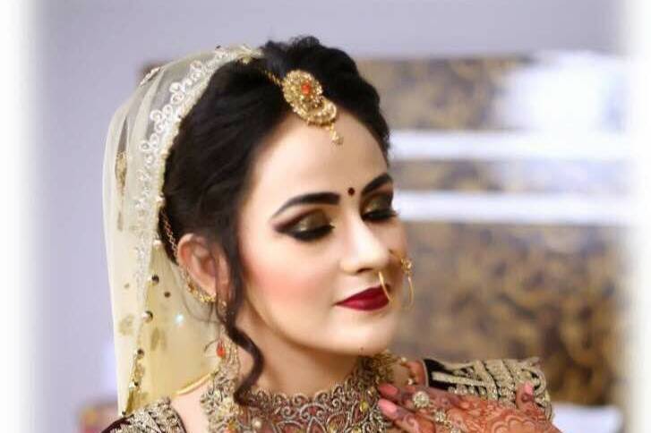 Bridal makeup