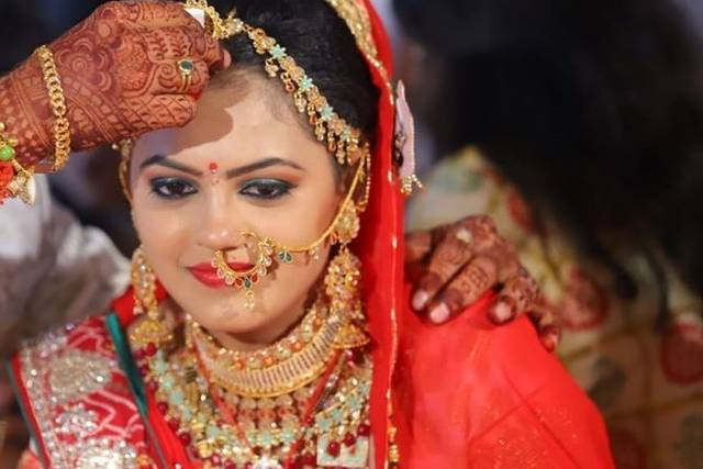 Bridal makeup