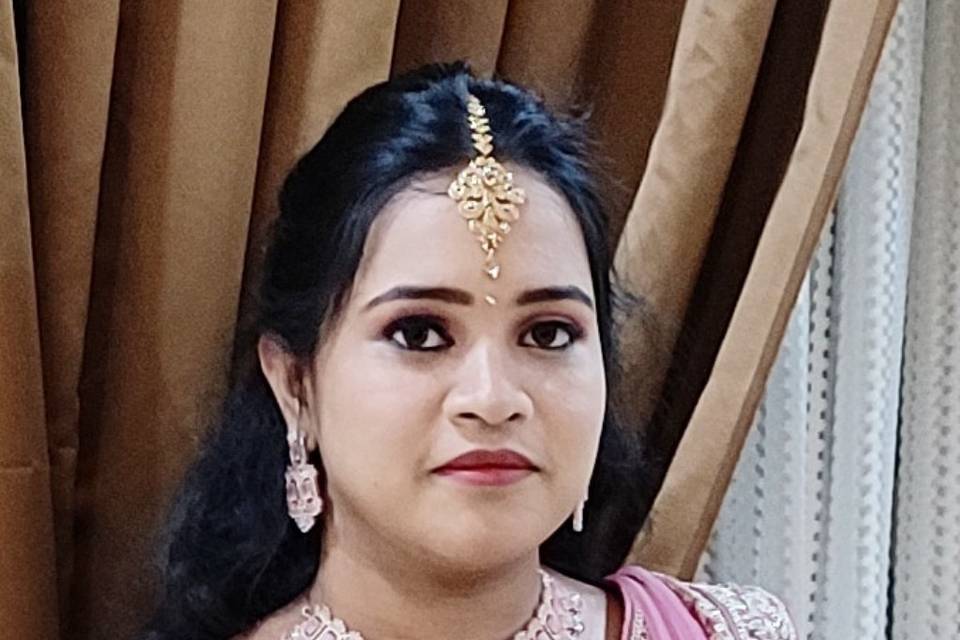 Engagement Makeup