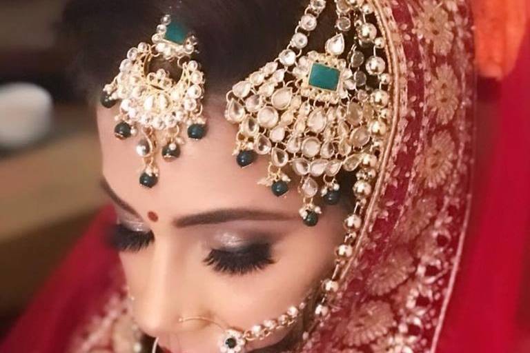 Bridal makeup