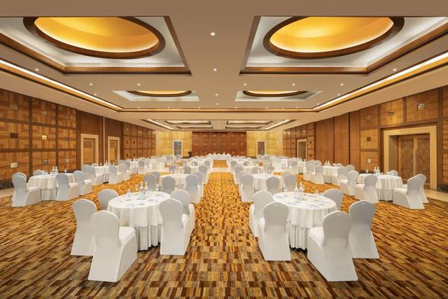 Banquet hall