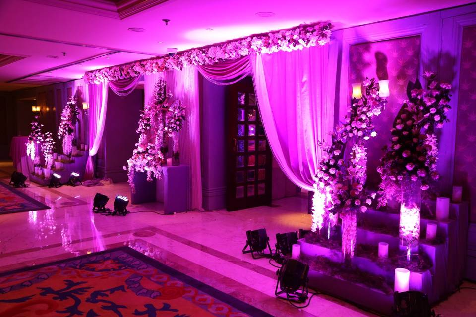 Entrance decor