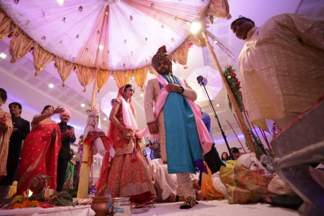 Shaadi Mubarak Wedding Photographer Service, Kanpur