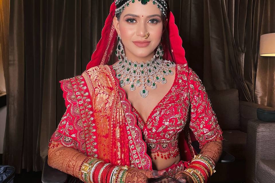 https://www.instagram.com/gari