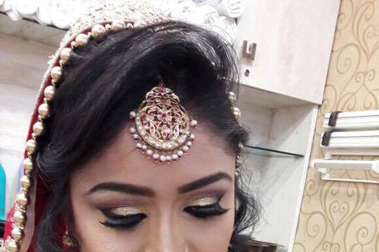 Bridal makeup