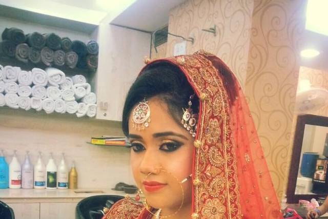 Bridal makeup