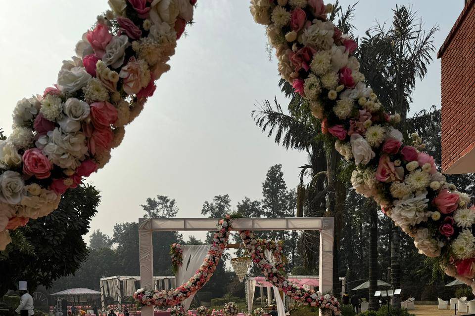 Entrance decor