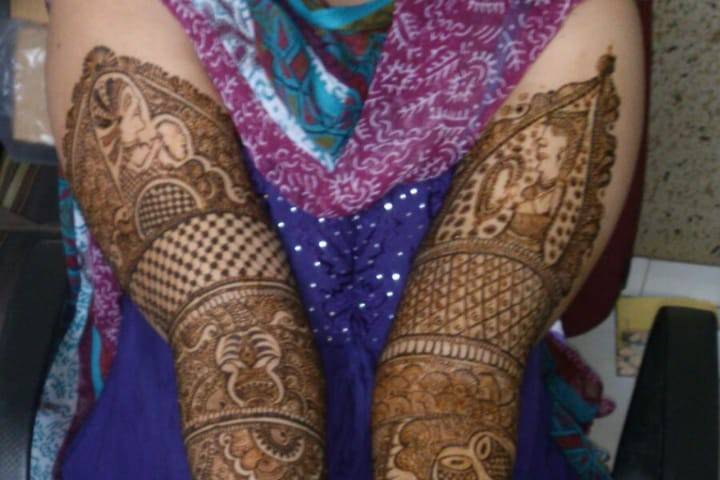 Designer mehendi