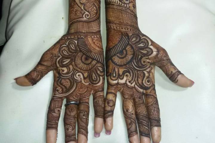 Designer mehendi