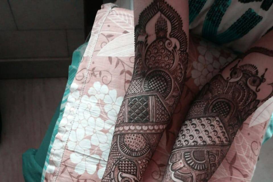 Designer mehendi