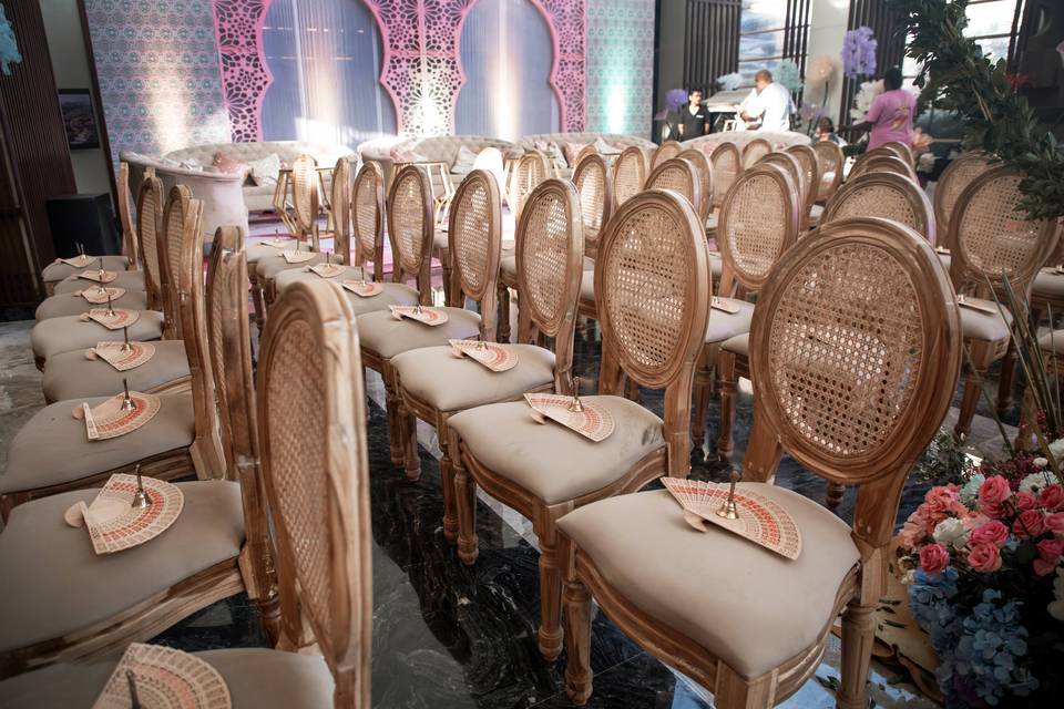 Guest Seating