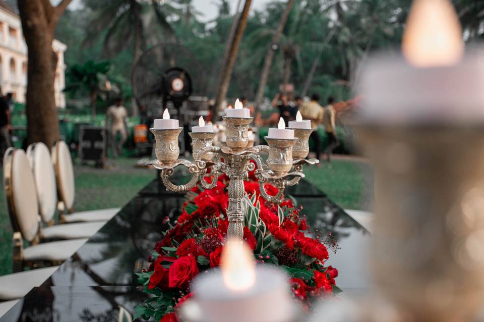 Table centre-piece