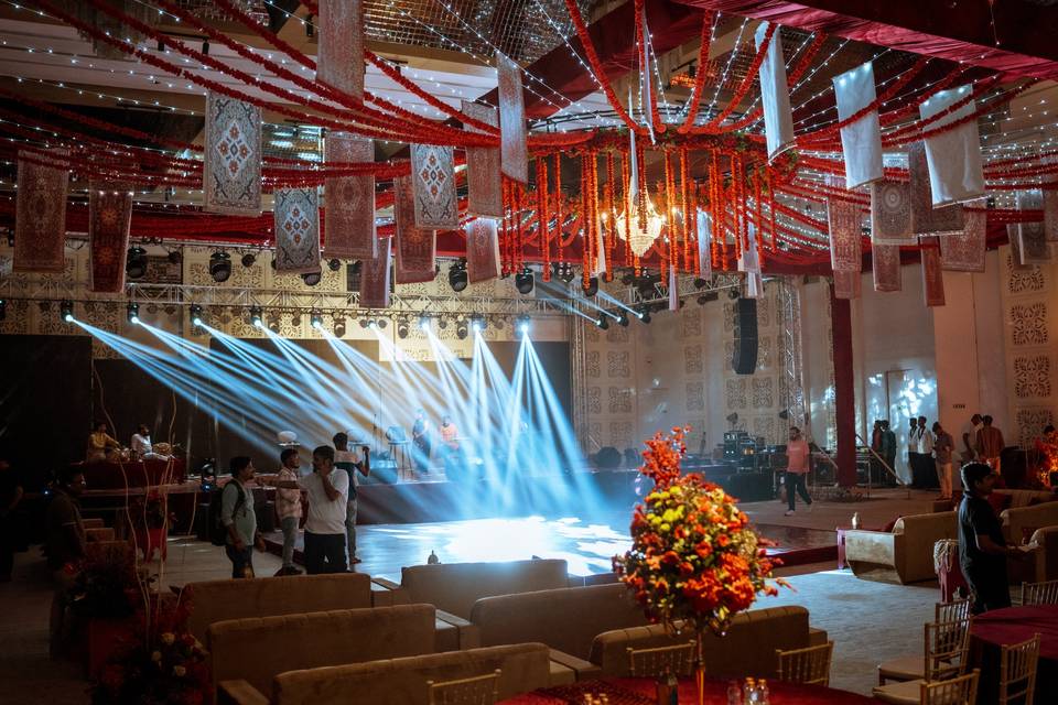 Stage & Ceiling Decor