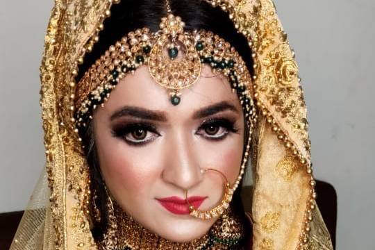 Bridal makeup