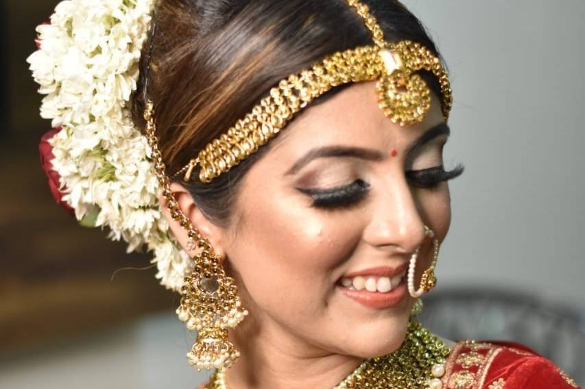 Bridal makeup