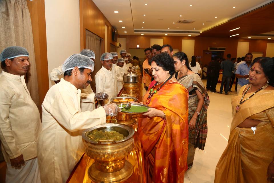 Food display